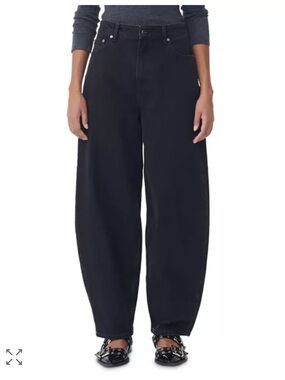Ganni Barrel Jeans in Washed Black